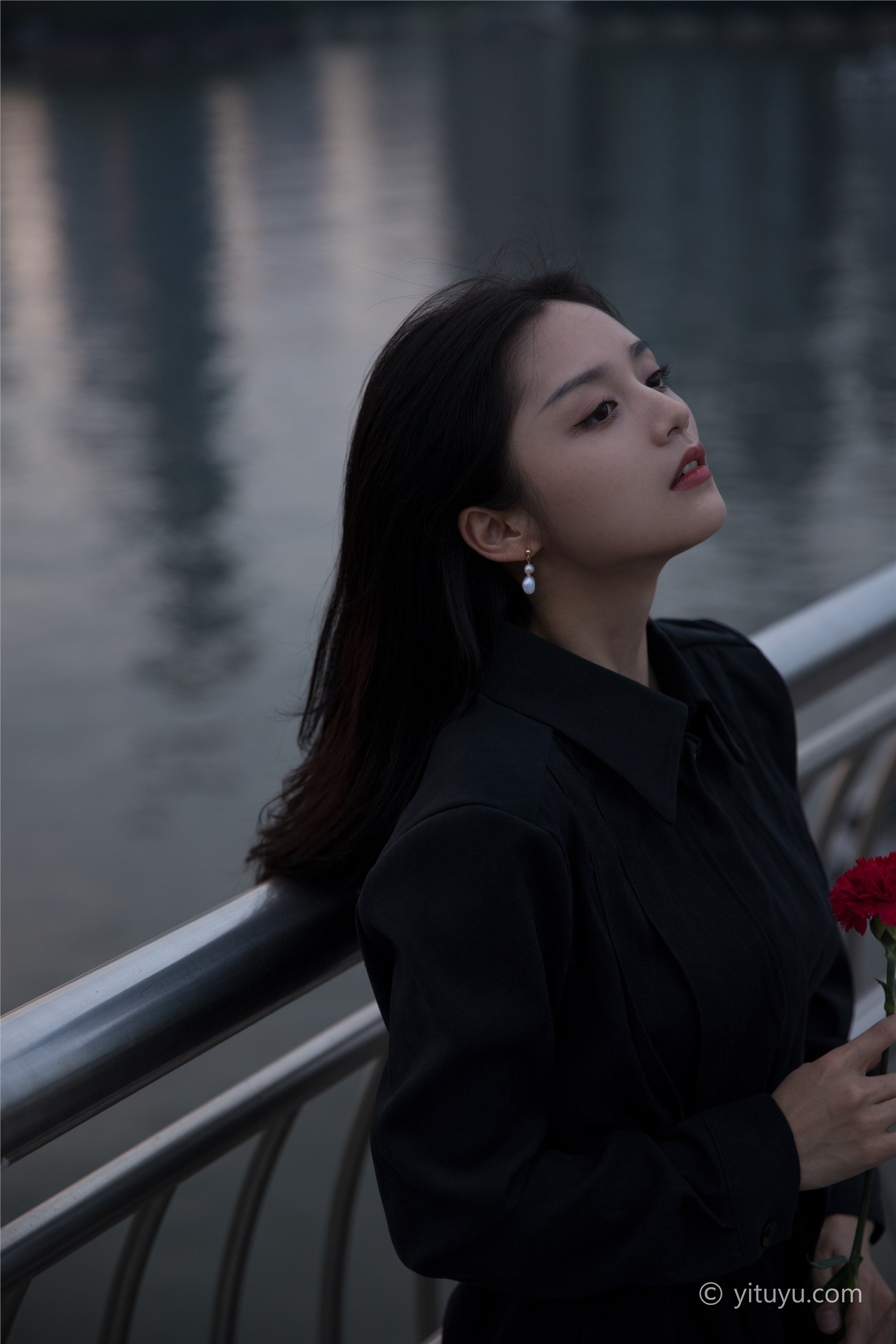 YITUYU艺图语  2021.06.16 晚风 雨文